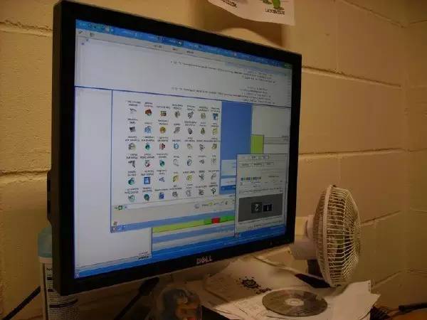 愚人节整蛊闺蜜恶作剧代码,愚人节整蛊男朋友恶作剧