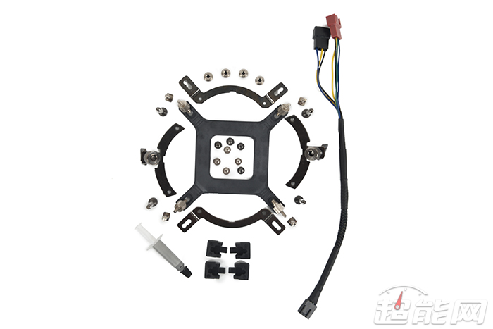 酷冷至尊MasterLiquidLite240散热器评测：初玩水冷之选