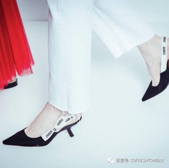 买完东西的袋子不要扔,买完大牌包后悔了