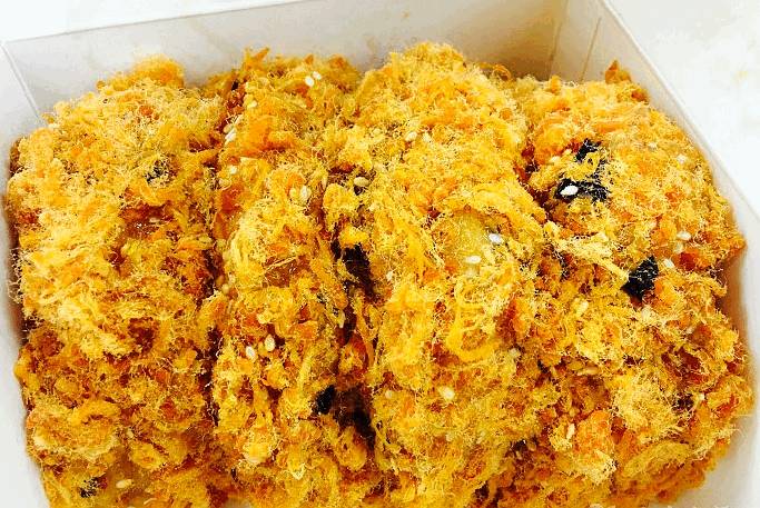 还在找代购买鲍师傅、杏花楼？NO~南京的爆款美食就够你吃的了！