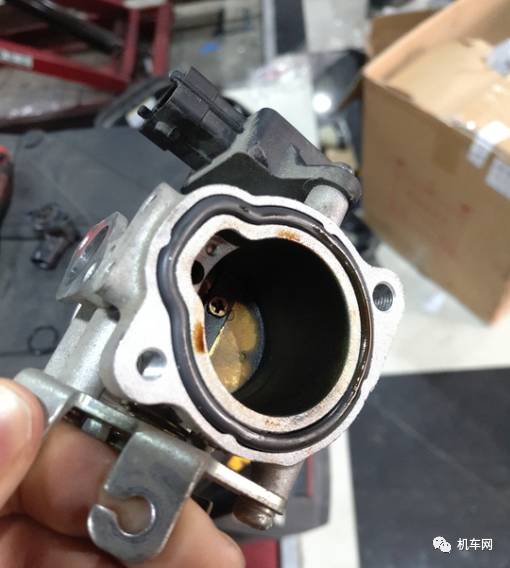 节气门一般都在哪里,节气门知识