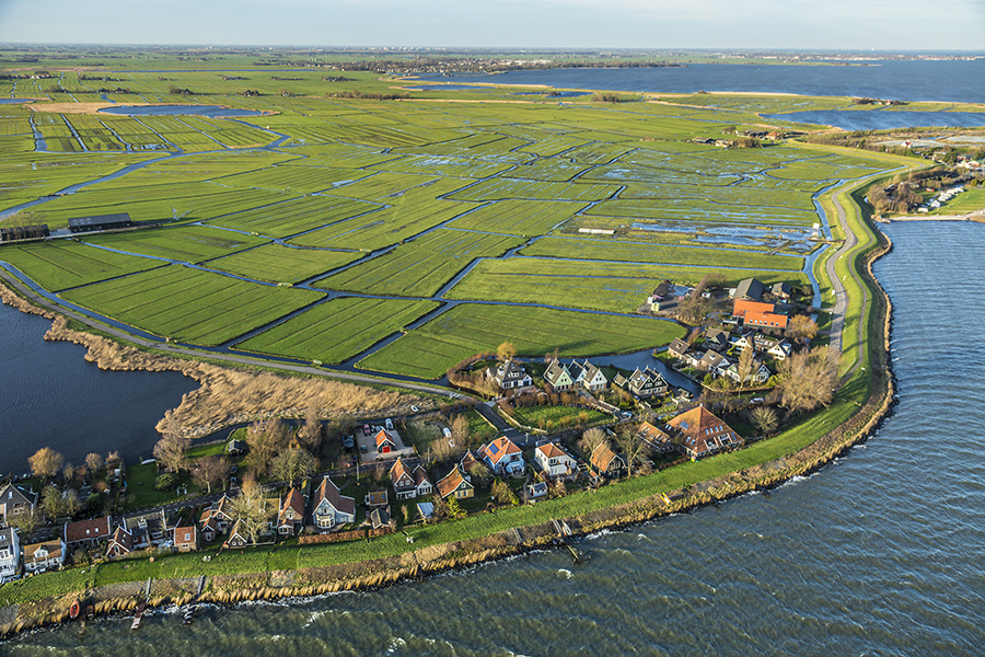 英语美文穷还是富的感悟,双语美文精辟