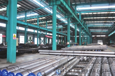 火车头带动火车跑得快,拉动经济发展的主力军