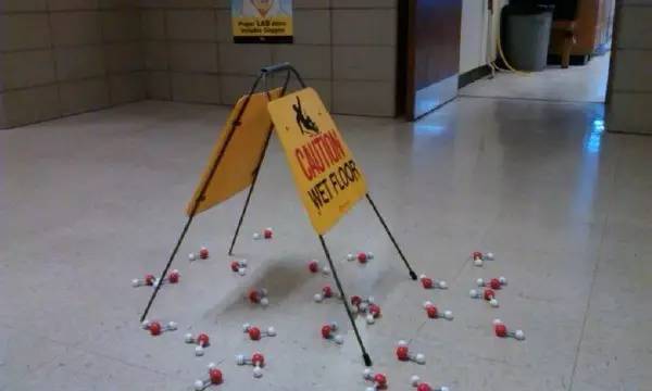 愚人节整蛊闺蜜恶作剧代码,愚人节整蛊男朋友恶作剧