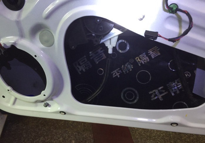 自己动手改装13款朗逸大灯,朗逸自己动手改装