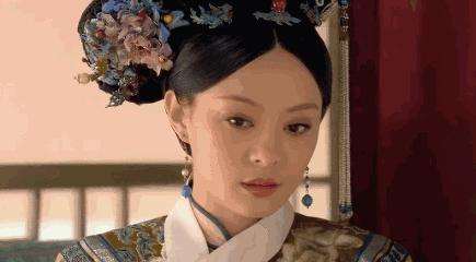 从前有一个牌子天天打击代购,后来它的CEO走掉了