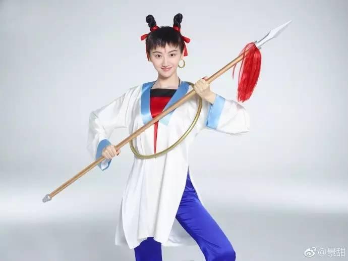 同样是晒素颜,为什么活跃得像高仿的大甜甜洗个脸就能圈粉无数?