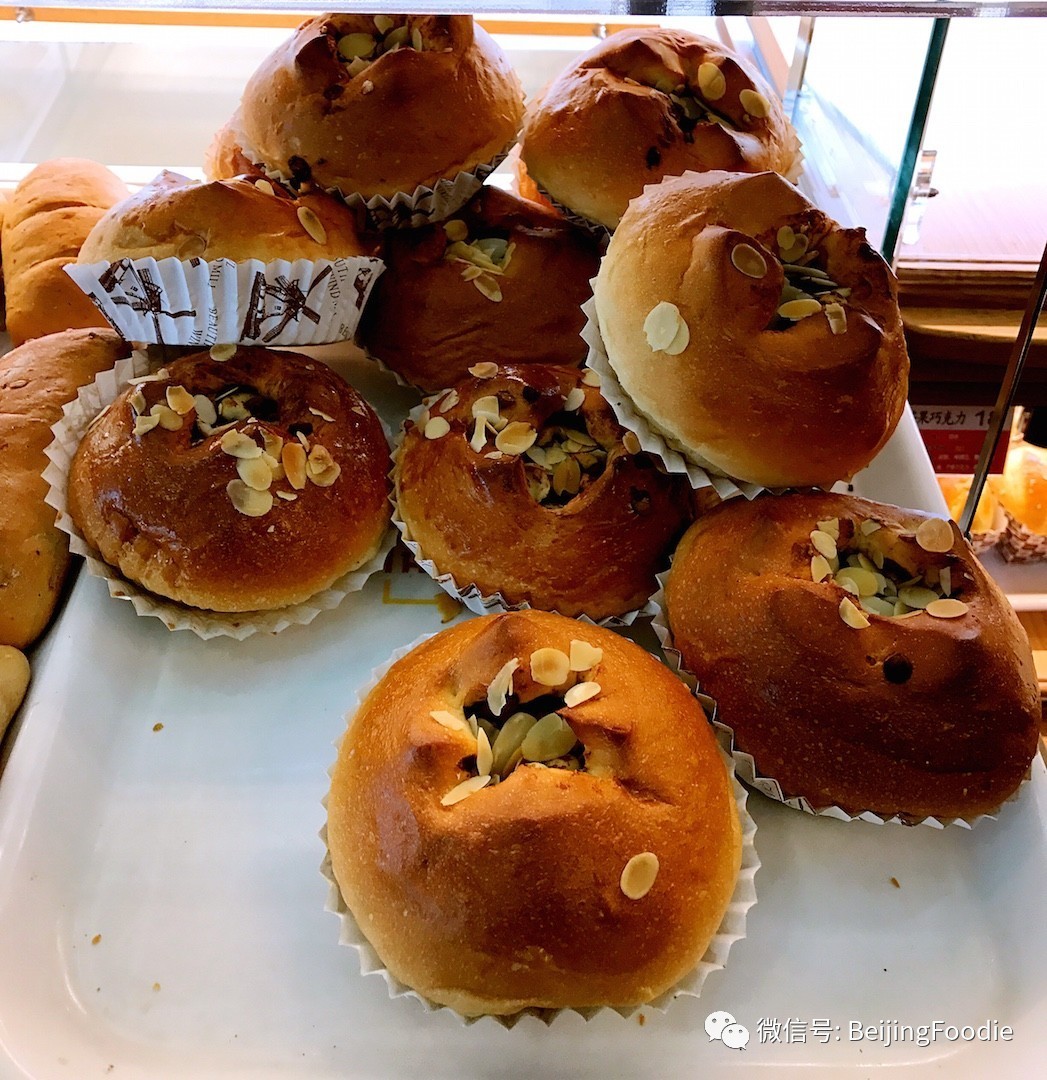 经典小牛角面包,卖了30年的油粉你吃过吗