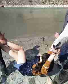 哥们你要是把这聪明的头脑用在学习上,如今的你早就成功了