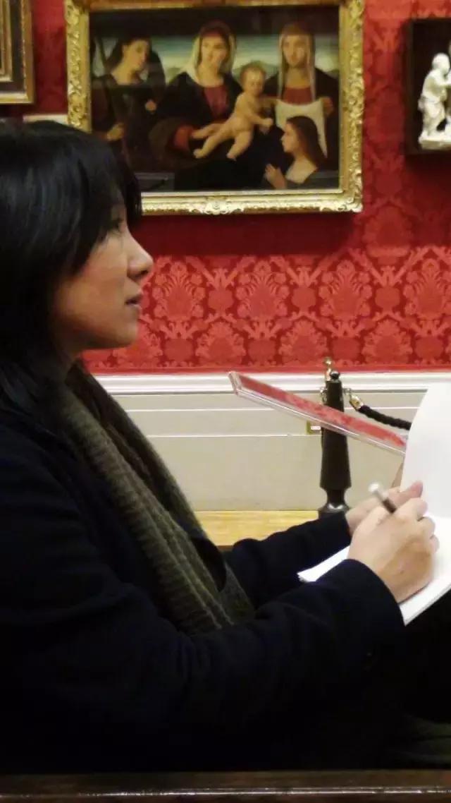 万锐：英伦岛归来的艺术“精灵”