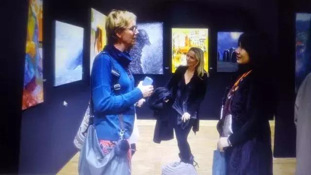 万锐：英伦岛归来的艺术“精灵”