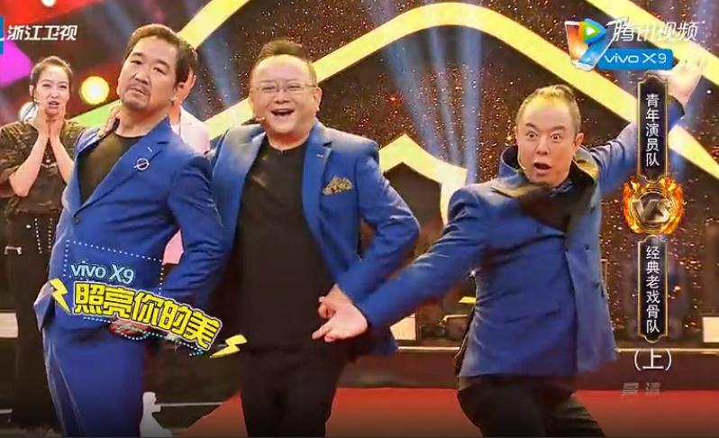 王牌对王牌张丰毅劈叉,张丰毅真正男子汉倒立俯卧撑