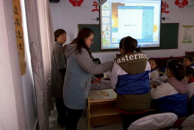 学校关工委进行心理健康教育,学校关工委开展心理健康活动