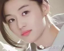 烈焰红唇是谁的必杀技,烈焰红唇是谁的绝招