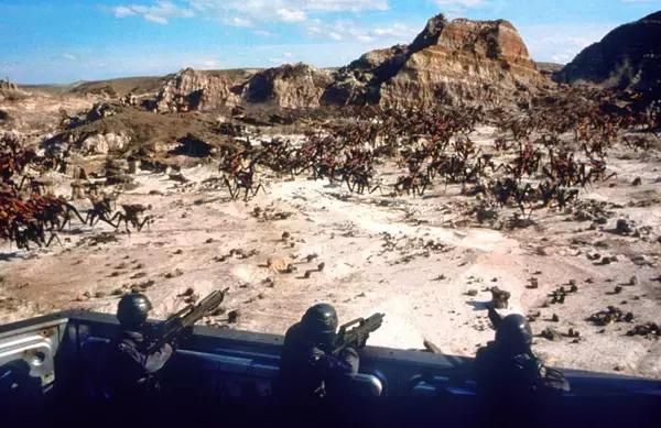 100部科幻外星人电影,十部最佳烧脑外星人电影