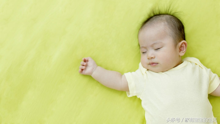 7-8个月的小孩睡眠如何调整,婴儿睡觉无法进入深睡眠