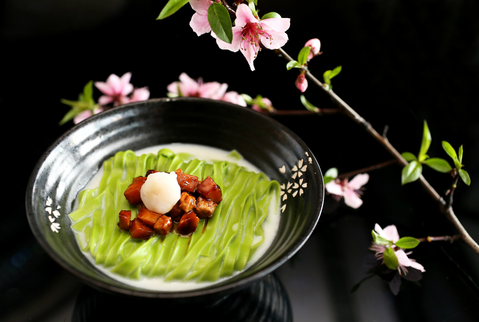 春江水暖“味”先知，武汉万达威斯汀酒店推6道江鲜美食