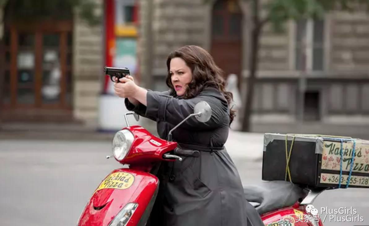 全球最高收入女星第二名竟然是这个200斤的胖姐们