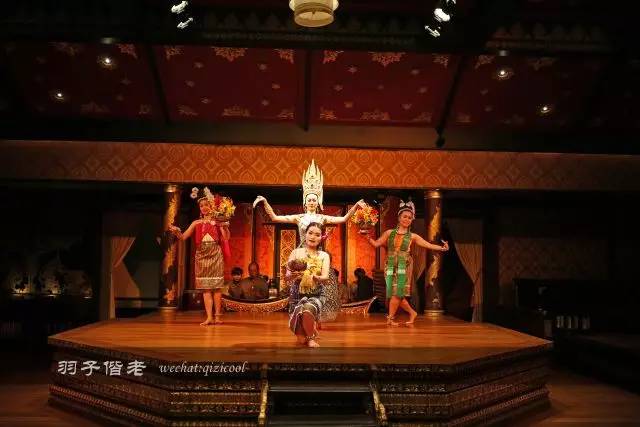 曼谷文华东方五星,曼谷泰国文化中心