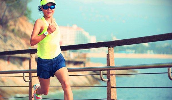 中长跑800米技巧和动作要领,800米中长跑训练方法