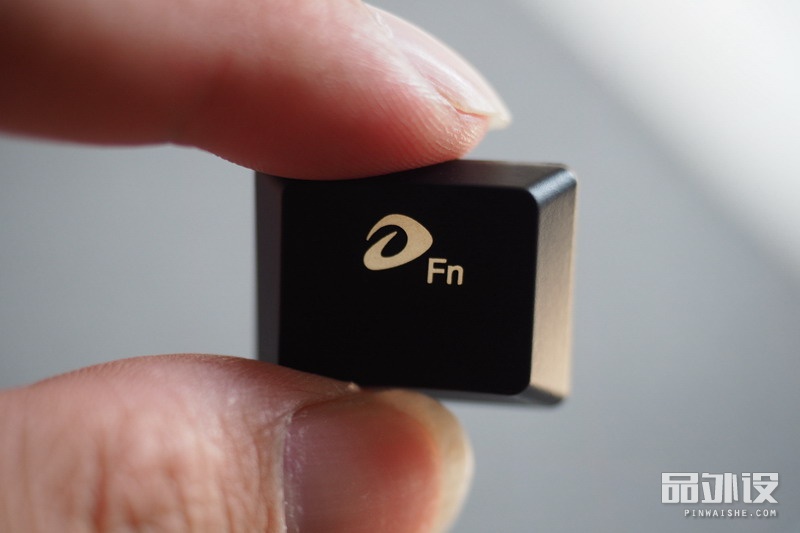 达尔优ek820连接ipad虚拟键盘,达尔优机械键盘ek925粉黛