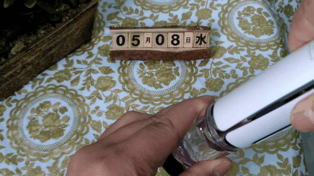 可以直接加保湿水的补水仪,高颜值补水仪