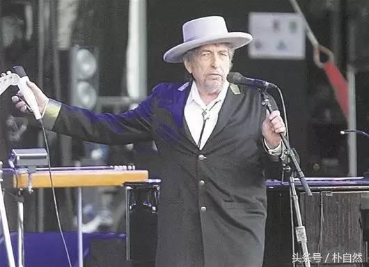 诺贝尔为什么发明炸药就变得有钱,诺贝尔给人带来成功吗