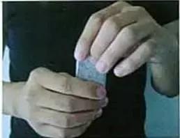 二战美国大兵不扛枪也能成为英雄,二战的美国大兵带几支枪