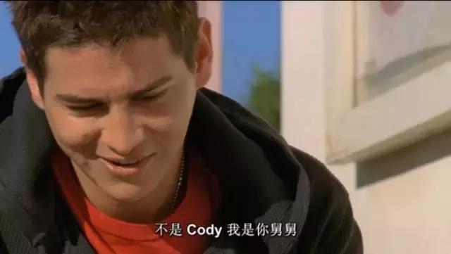 这是一部既清新又*欲肉**的同性好剧,没看过的你就OUT了!