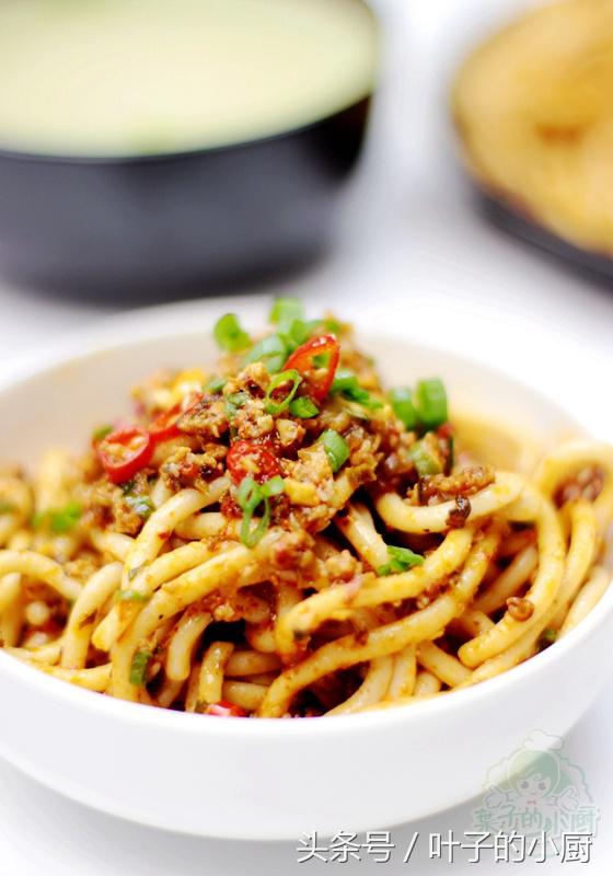 吃宜宾燃面为什么吃了腻,一碗花