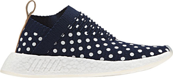 去香港的阿迪耐克专卖店买,香港adidas买鞋会不会便宜