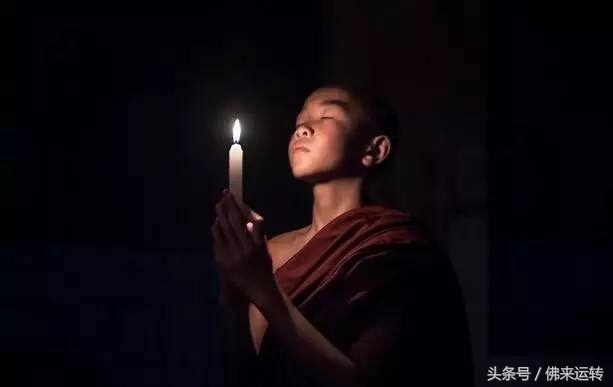 皈依三皈九戒后应注意什么,三皈五戒和皈依仪式全部解释