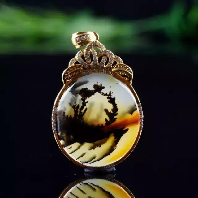 黄龙玉的正确保养方法,黄龙玉要用油养是假的黄龙玉吗