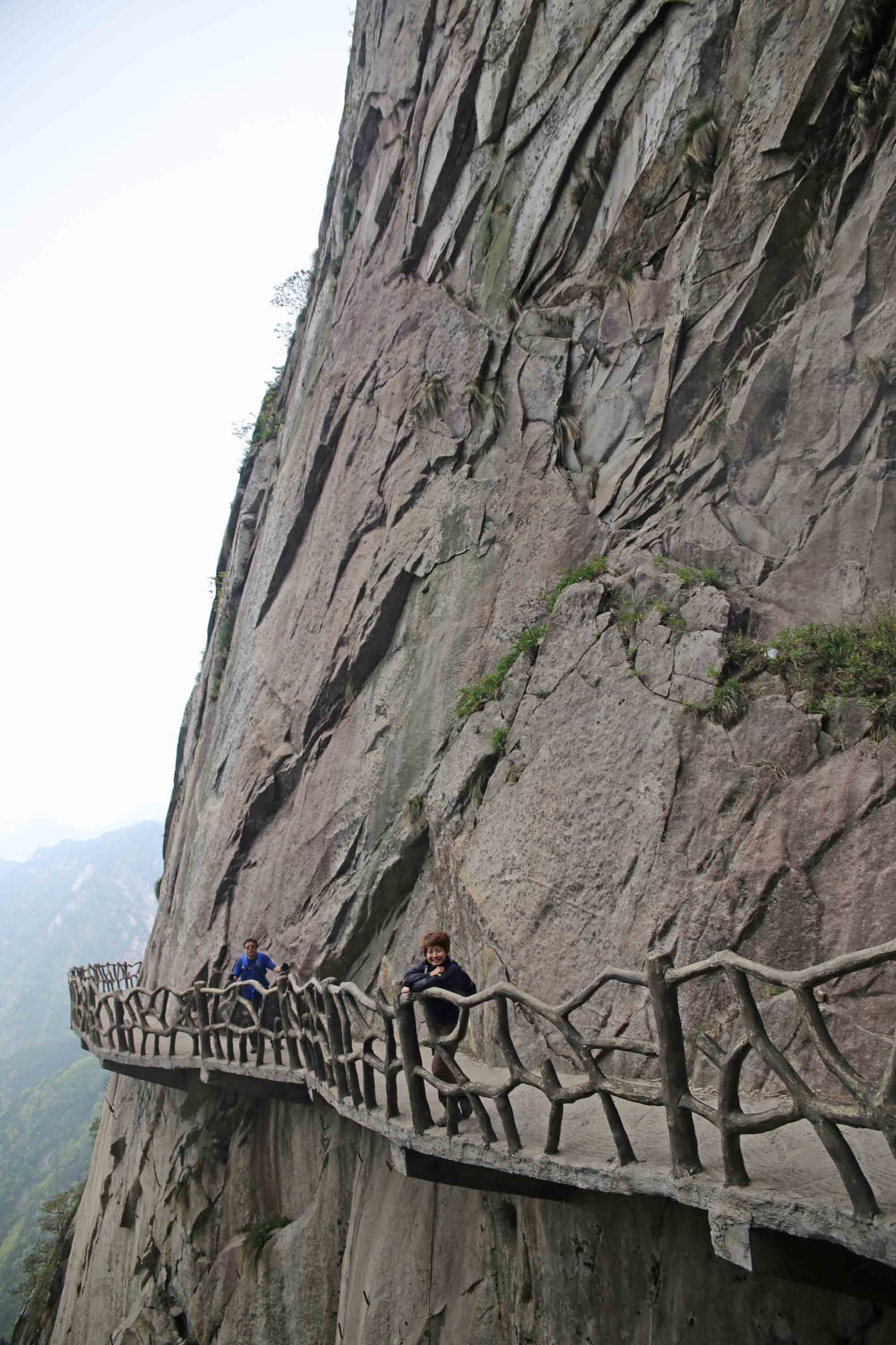 山东领秀户外：千里挺进大别山，众雄傲视天堂寨