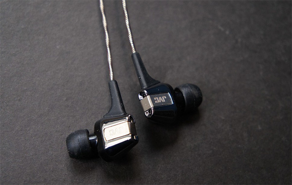 怎么样才算低音,怎么判断耳机低音好坏