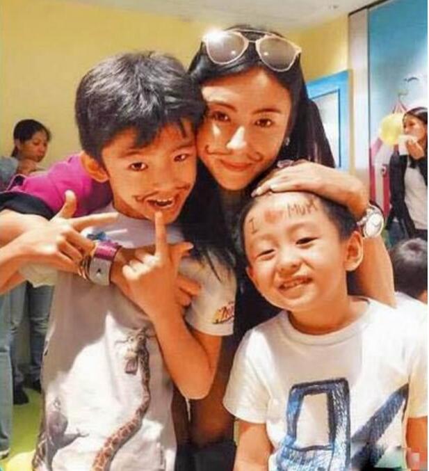 不是每个妈妈都是个好妈妈,不是每个妈妈都是好妈妈