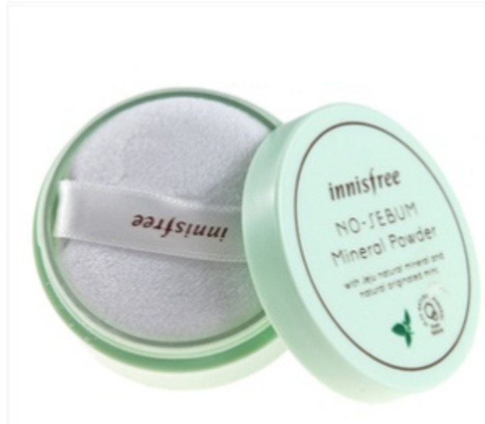 好用的散粉都带细闪,给大家推荐一款好用的散粉