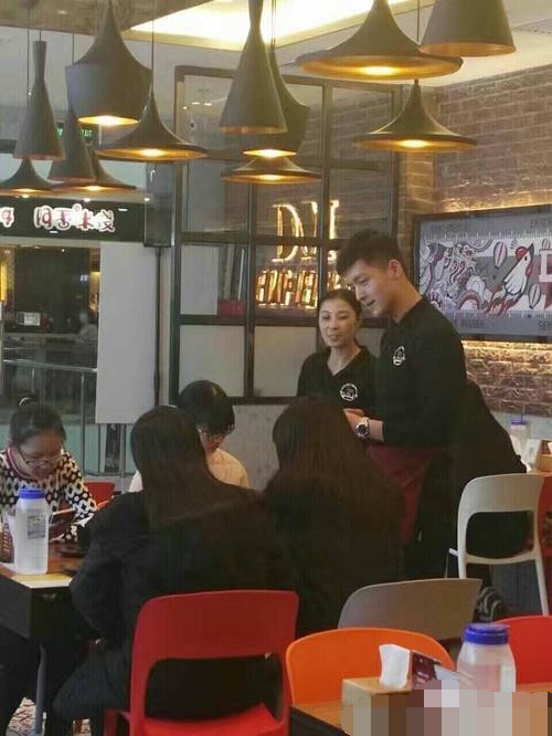 撞脸岳云鹏的路人,那些与岳云鹏撞脸的人