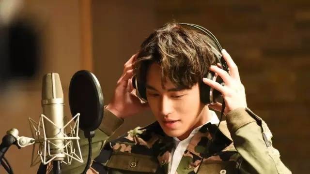 进入4月份,合家欢的必选档《冰雪大作战》,用童真传递教育