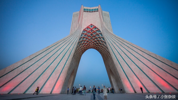 伊朗是波斯还是阿拉伯,伊朗对比波斯