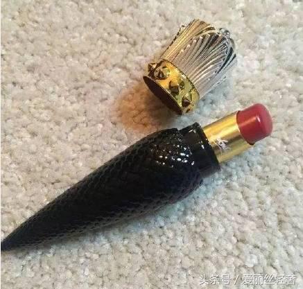 狂买化妆品心理,狂购口红