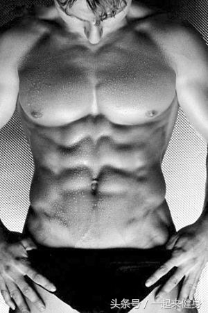 该不会不知道胸沟（中缝）是什么吧？