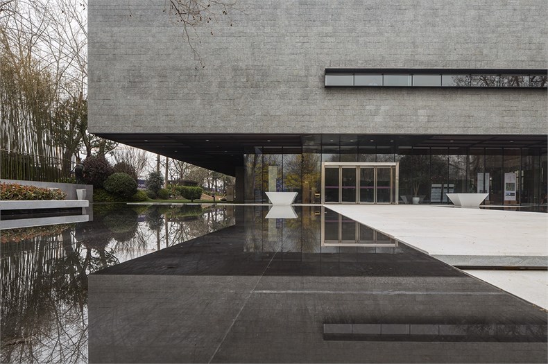 设计案例南京别墅,保利售楼中心设计