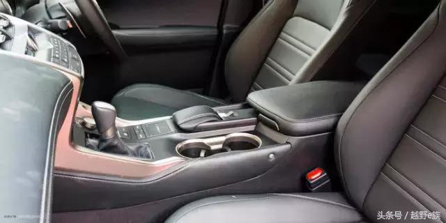 2018款雷克萨斯nx200前驱锋行,雷克萨斯nx200t试驾评测