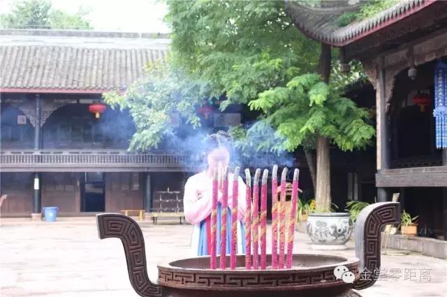 别再跟我抱怨金堂！2017，庆幸自己没离开！