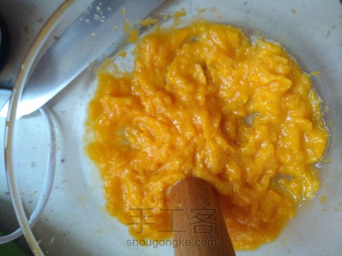 芒果超浓郁的慕斯～