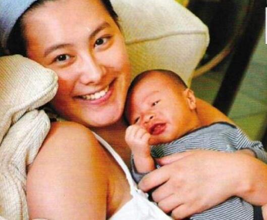 不是每个妈妈都是个好妈妈,不是每个妈妈都是好妈妈