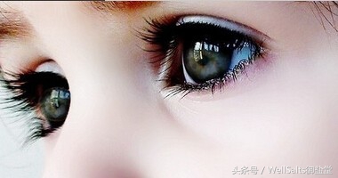 切眉后眼部浮肿怎么消除,ps如何消除眼部浮肿