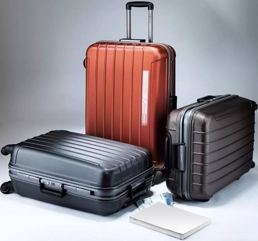 哪种材质的旅行箱比较好,拉杆旅行箱买什么材质的比较实用