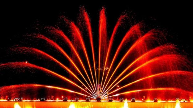 世界最美的喷泉,世界最丑喷泉